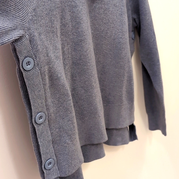 Stella and Dot Light Weight Crewneck Sweater L - Picture 5 of 6